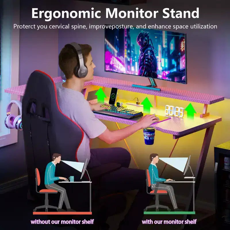 Bureau de jeu d'angle en L rose avec support d'écran et 3 étagères de rangement, bureau de joueur moderne en fibre de carbone pour un gain de place